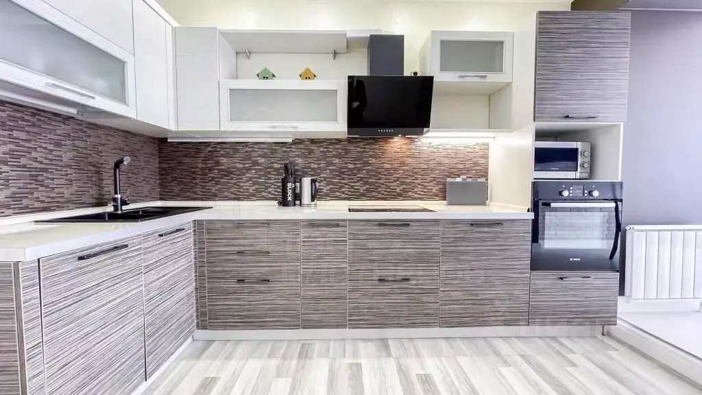 3-к кв. Иркутская область, Иркутск Дальневосточная ул., 110 (100.0 м) - Фото 1