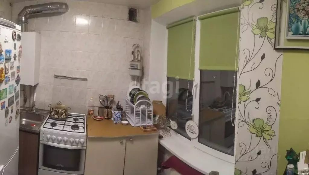 2-к кв. Крым, Армянск Имени Генерала Васильева мкр, 23 (45.5 м) - Фото 1