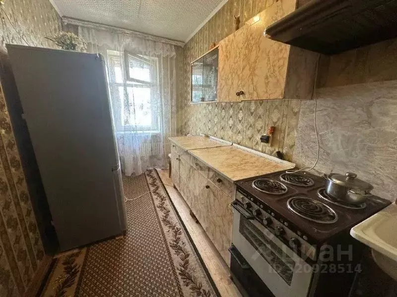 1-к кв. Белгородская область, Старый Оскол пер. Мира, 18 (30.0 м) - Фото 1