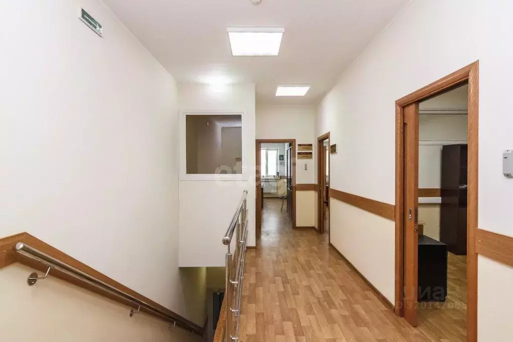 Торговая площадь в Ханты-Мансийский АО, Сургут Нефтеюганское ш., 22к3 ... - Фото 1