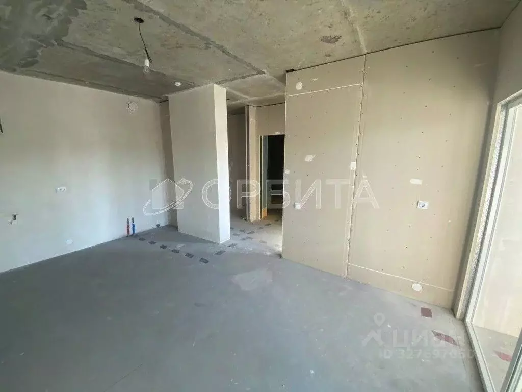 1-к кв. Тюменская область, Тюмень ул. Республики, 205к1 (40.7 м) - Фото 1