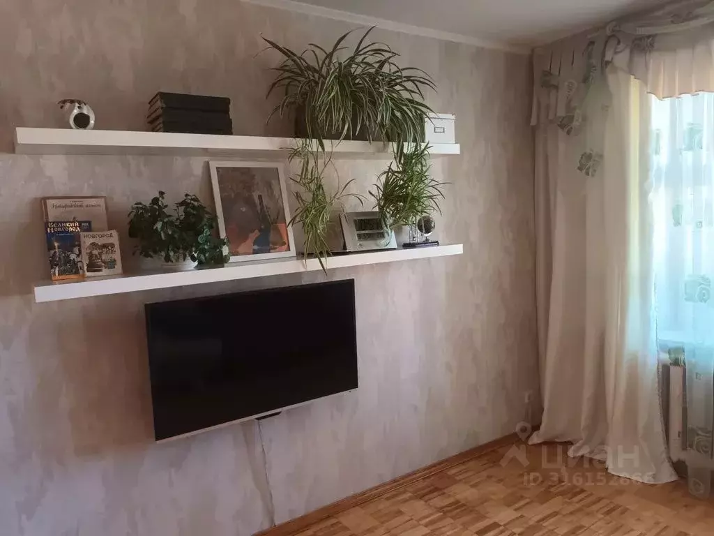 2-к кв. Новгородская область, Великий Новгород Парковая ул., 16к2 ... - Фото 1