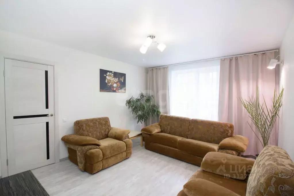 2-к кв. Калужская область, Калуга ул. Бориса Литвинчука, 10 (47.0 м) - Фото 2