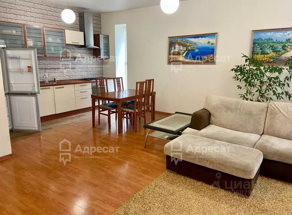 Дом в Волгоградская область, Волгоград пос. Ангарский, ул. Полины ... - Фото 1