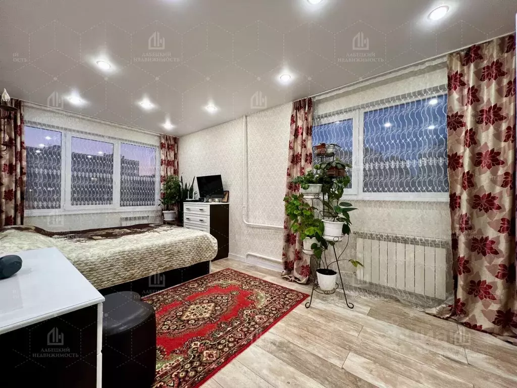 3-к кв. санкт-петербург ул. есенина, 12к1 (63.2 м) - Фото 0