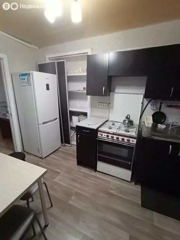 3-комнатная квартира: Ростов-на-Дону, улица Станиславского, 111 (40 м) - Фото 1