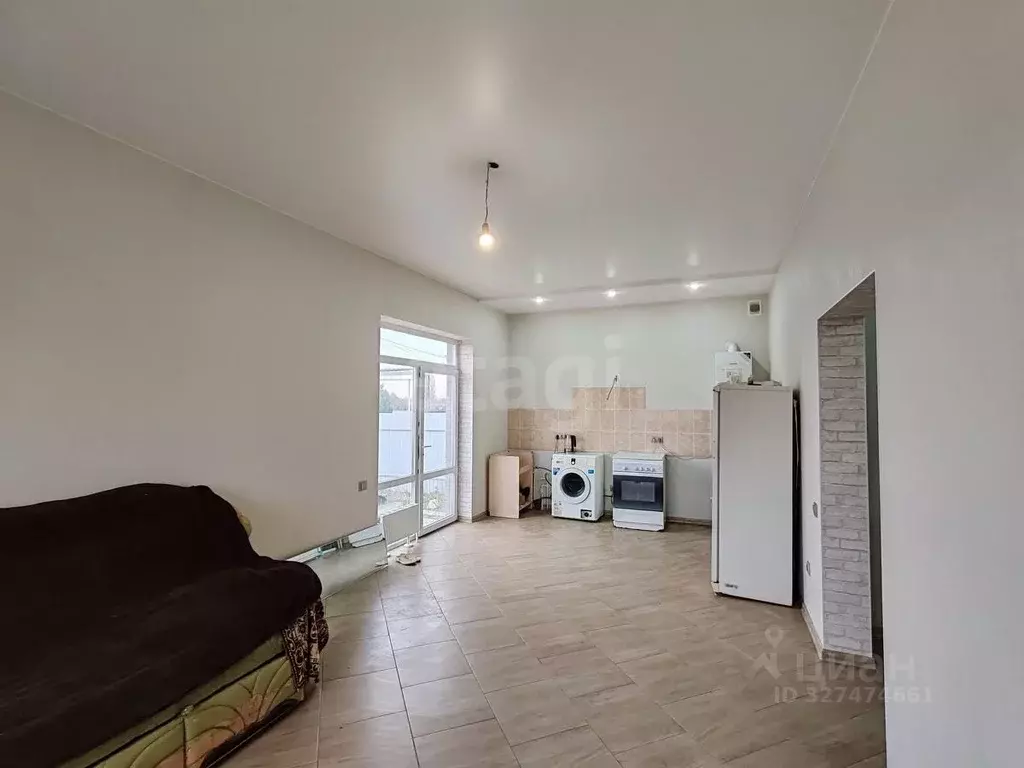 Дом в Краснодарский край, Динской район, с. Красносельское Длинная ... - Фото 1