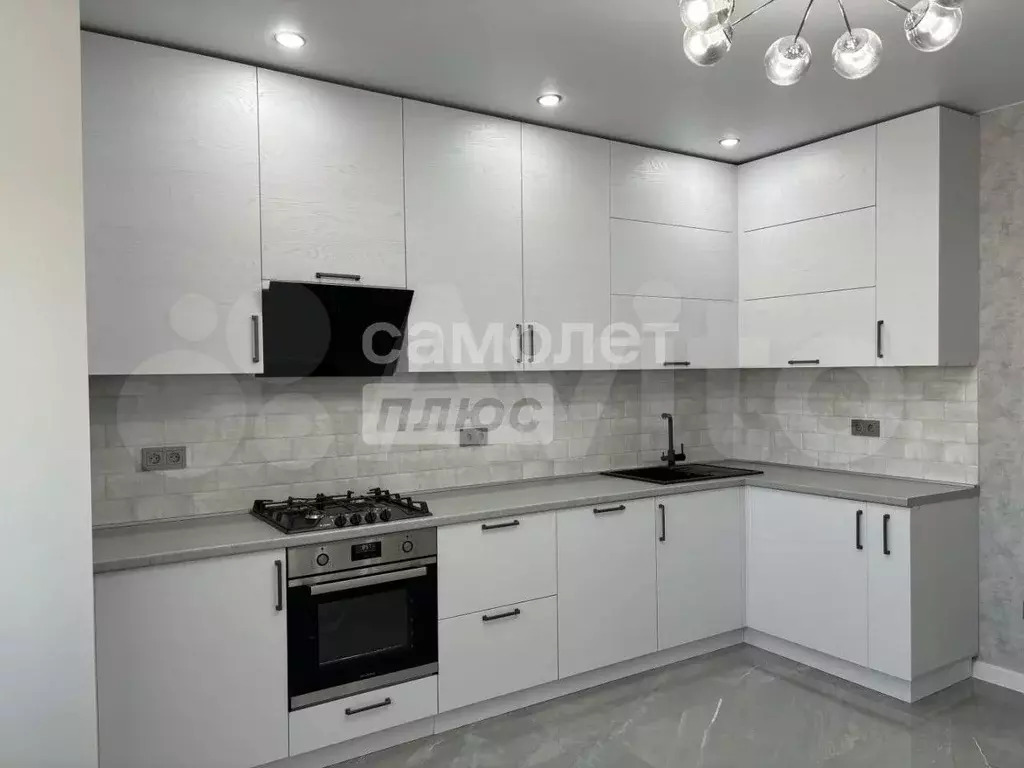 3-к. квартира, 80,5 м, 6/7 эт. - Фото 0