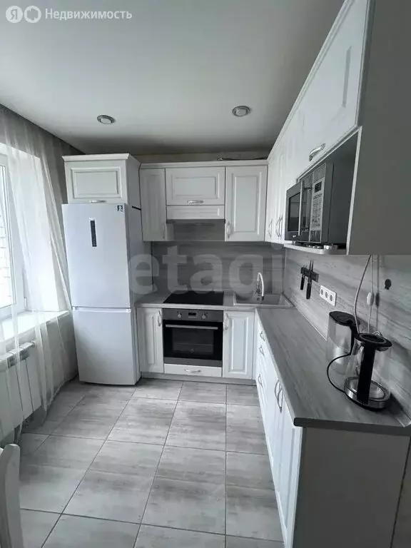 1-комнатная квартира: Набережные Челны, улица Аделя Кутуя, 14 (34 м) - Фото 1