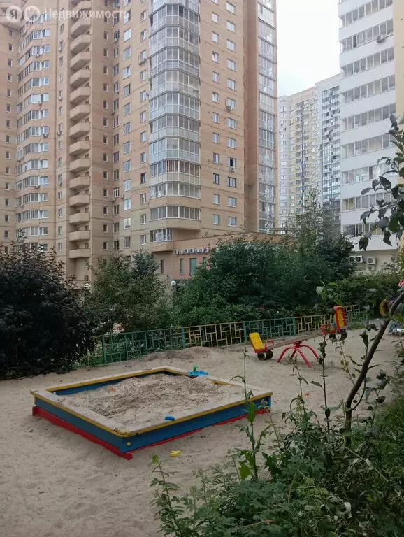 3-комнатная квартира: Екатеринбург, улица Циолковского, 57 (73.7 м) - Фото 1