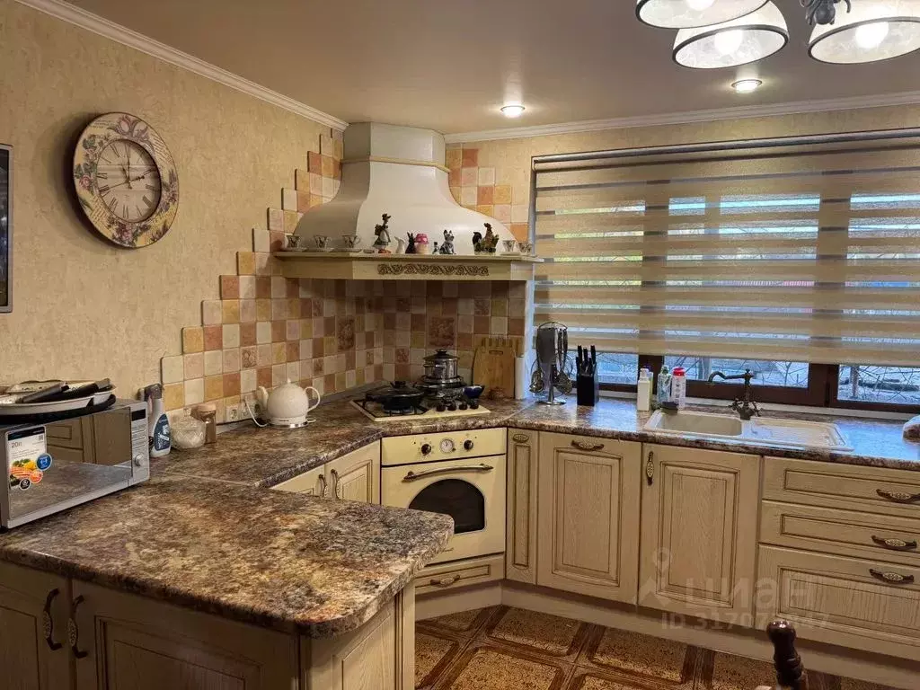 Дом в Краснодарский край, Туапсе Керченская ул., 22 (100 м) - Фото 0
