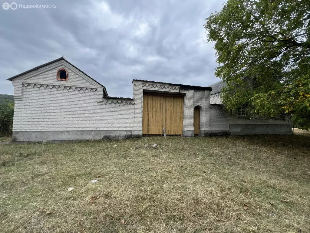 Дом в Средний Урух, улица Коста Хетагурова, 21 (218 м) - Фото 1