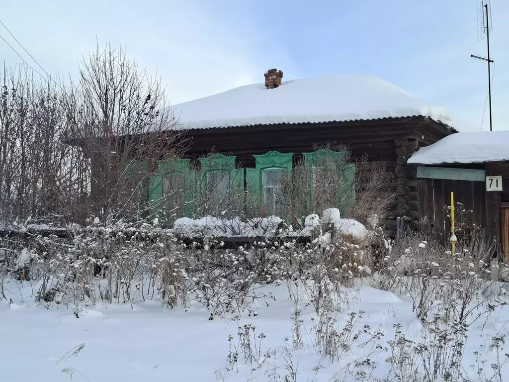 Дом в Челябинская область, Каслинский муниципальный округ, с. Булзи ... - Фото 2