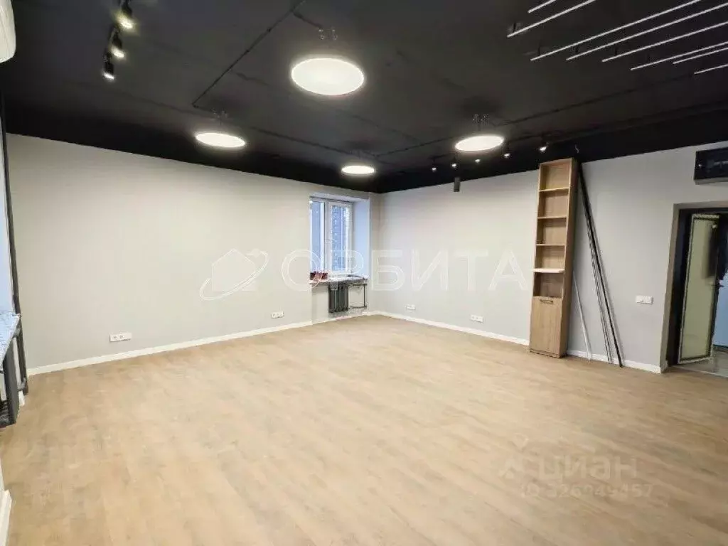 Офис в Тюменская область, Тюмень Одесская ул., 9 (34 м) - Фото 2