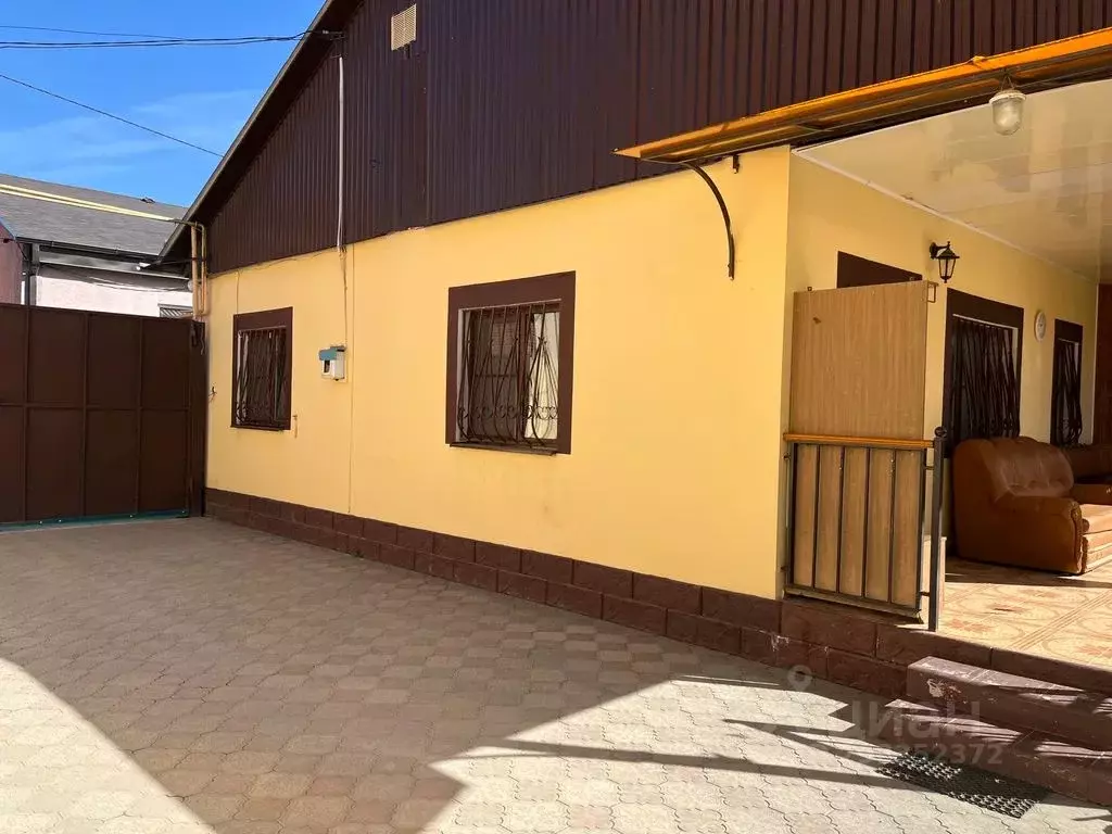 Дом в Северная Осетия, Владикавказ Терек СНО, пер. Парниковый (75 м) - Фото 1