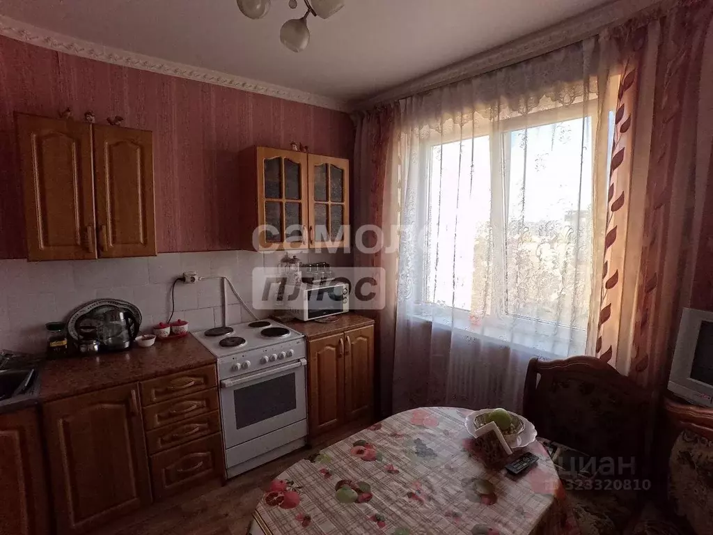 3-к кв. Белгородская область, Старый Оскол Юбилейный мкр, 8 (64.0 м) - Фото 1