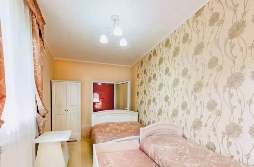 Комната Краснодарский край, Сочи ул. Ленина, 3 - Фото 0