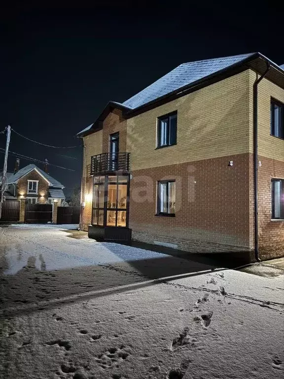 Дом в Кемеровская область, Юрга ул. Исайченко, 26А/1 (250 м) - Фото 1