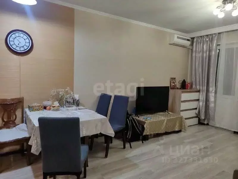 2-к кв. Бурятия, Улан-Удэ ул. Смолина, 54Б (50.5 м) - Фото 0