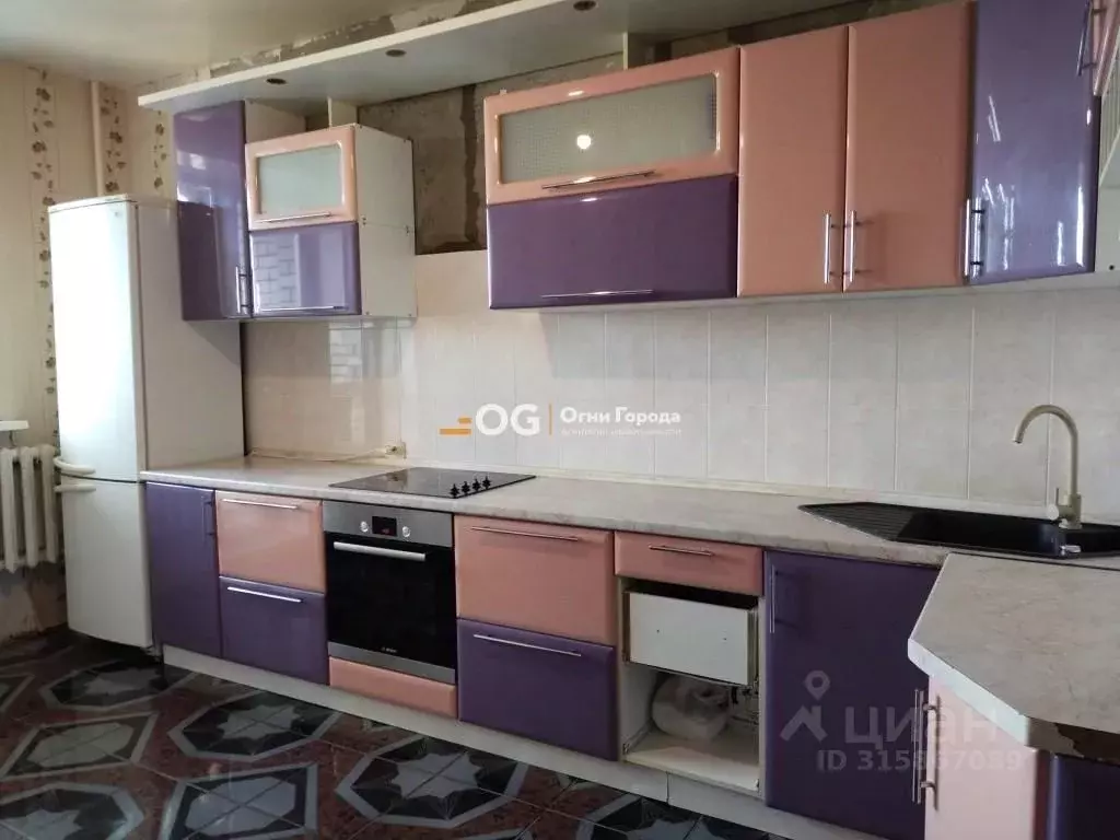 2-к кв. Брянская область, Брянск Авиационная ул., 34 (79.9 м) - Фото 1