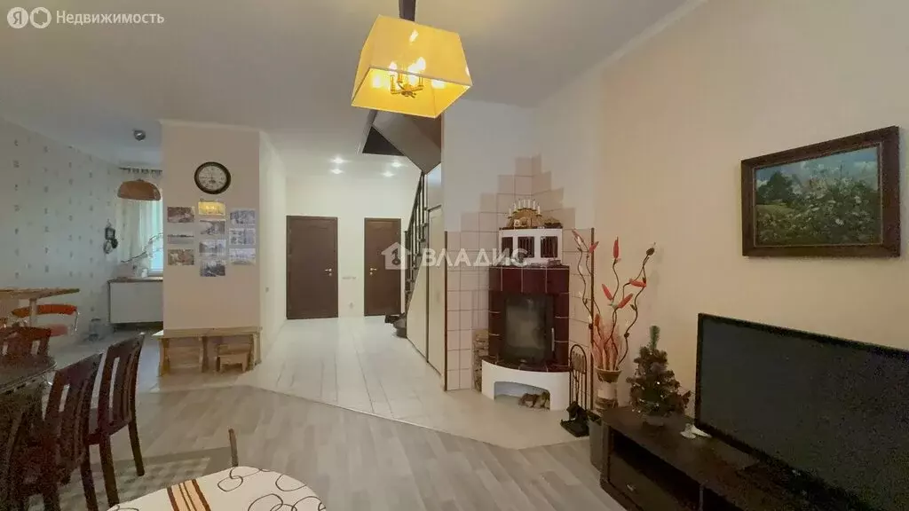 Дом в Пионерский, улица Рензаева, 10Б (129.4 м) - Фото 2