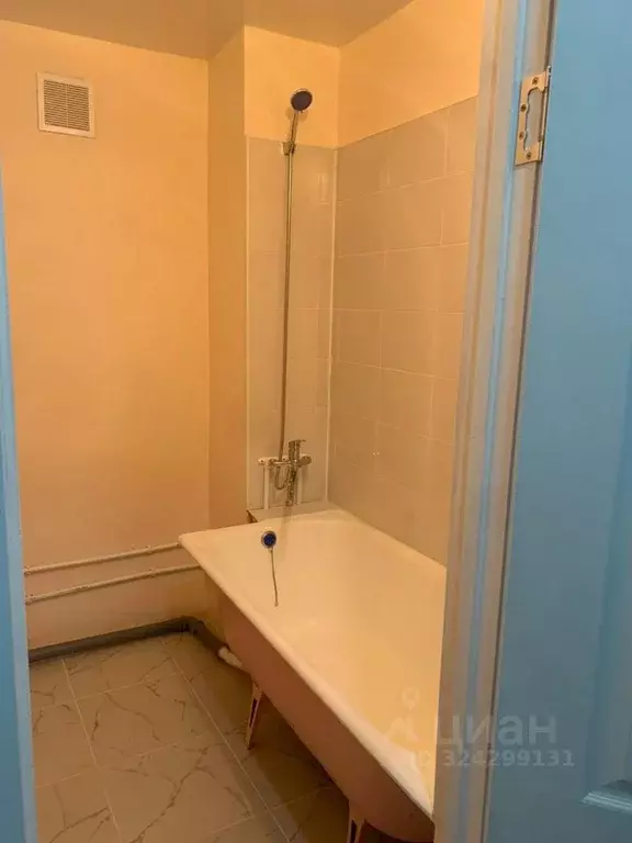 2-к кв. Пермский край, Губаха просп. Ленина, 63 (50.0 м) - Фото 2