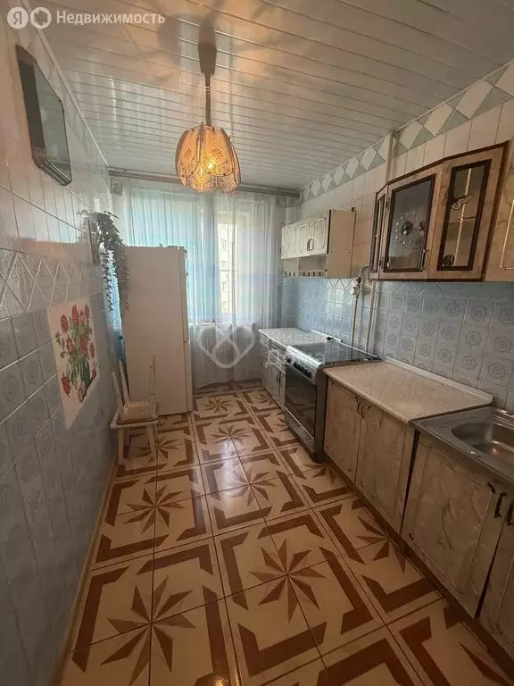 3-комнатная квартира: Волгоград, Библиотечная улица, 12 (65 м) - Фото 1
