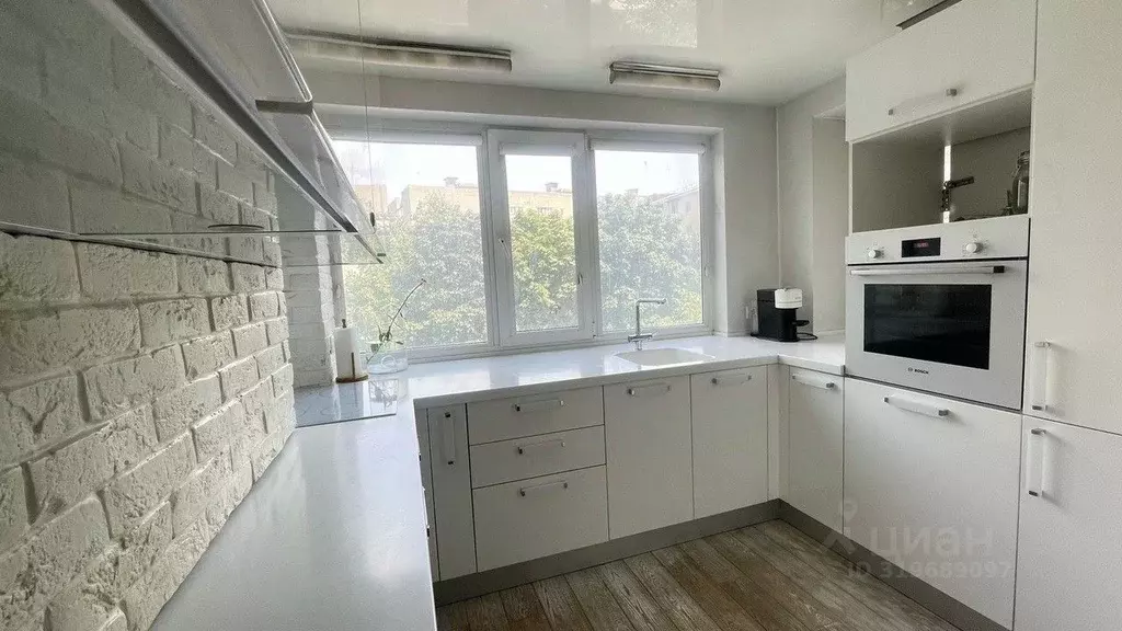 2-к кв. Ставропольский край, Ставрополь Гражданская ул., 3А (75.0 м) - Фото 0