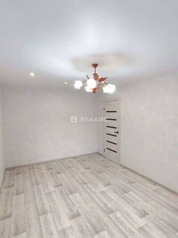 2-к кв. Белгородская область, Белгород ул. Есенина, 12 (50.0 м) - Фото 2