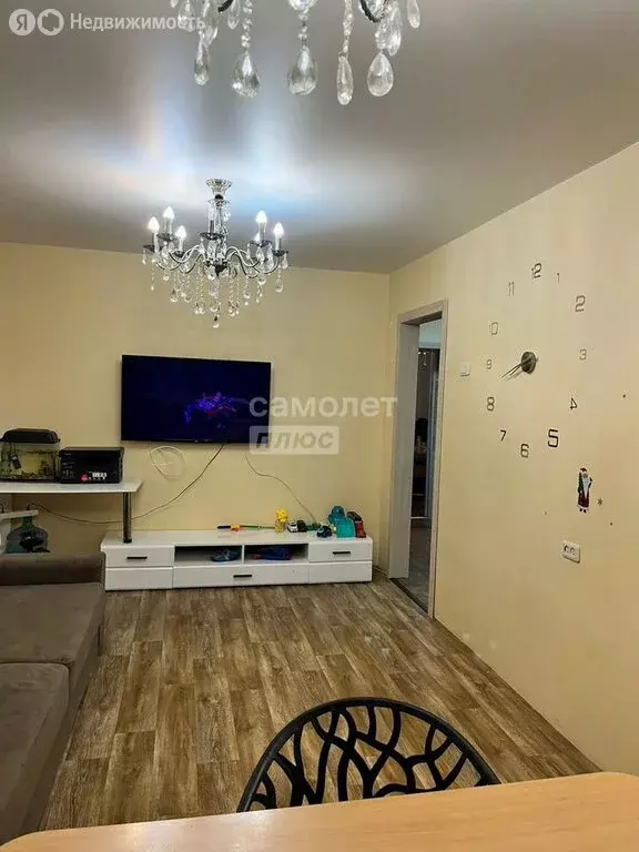 3-комнатная квартира: Миасс, Уральская улица, 1 (62 м) - Фото 1