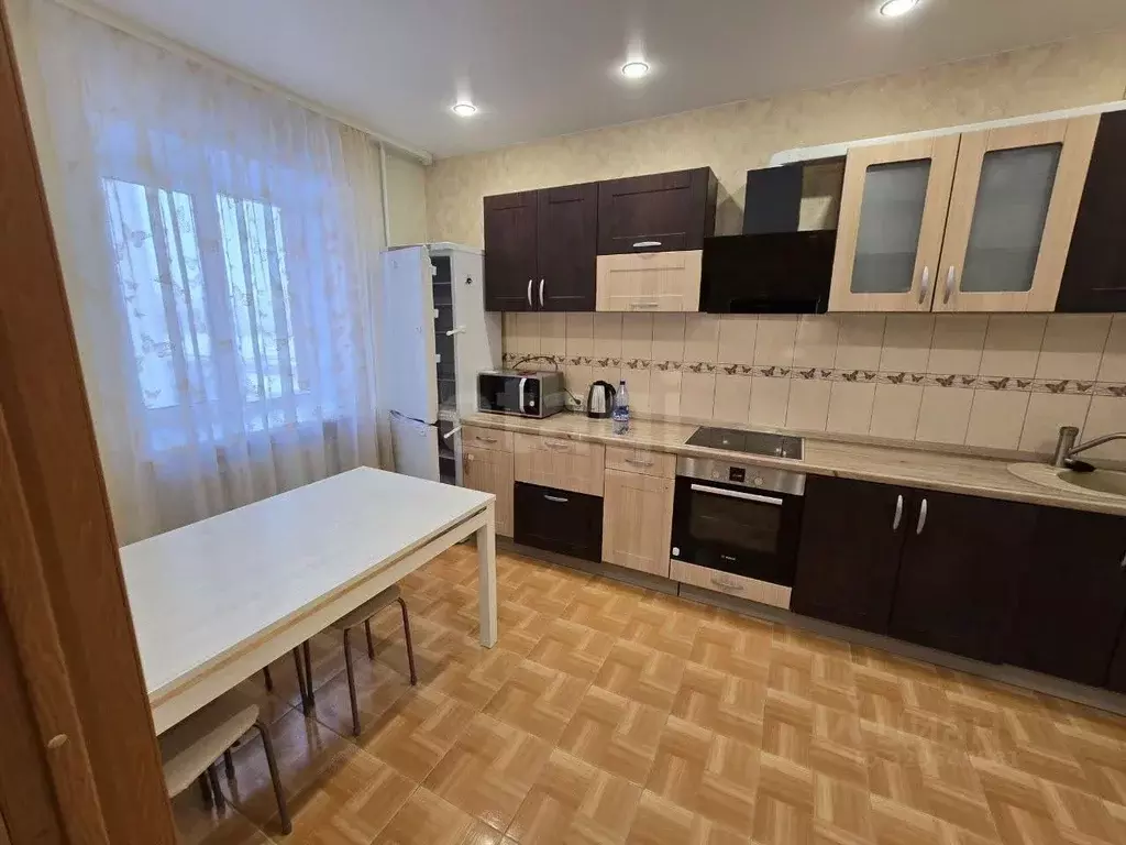 3-к кв. Тюменская область, Тюмень ул. Пермякова, 66 (101.7 м) - Фото 2