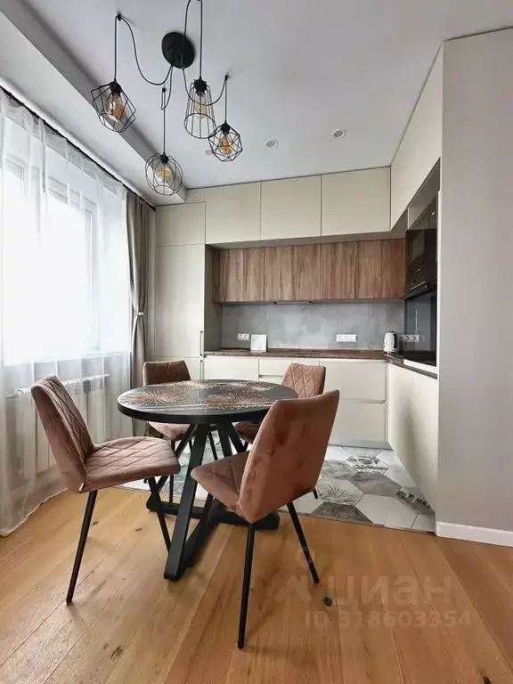 2-к кв. Приморский край, Владивосток ул. Толстого, 40А (55.0 м) - Фото 1
