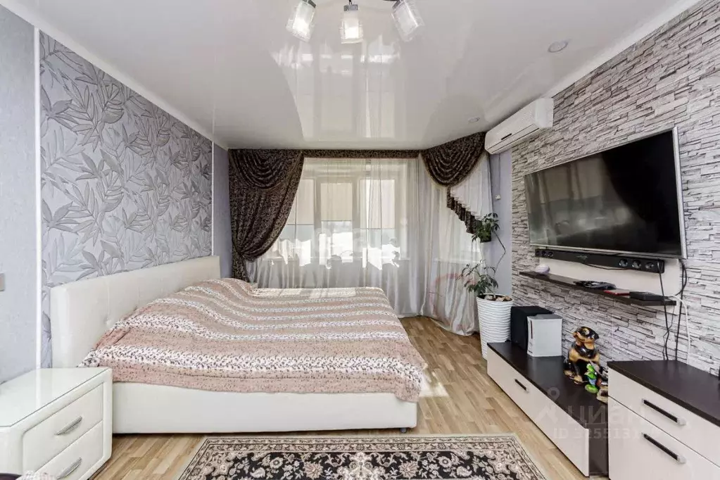 2-к кв. Тюменская область, Тюмень Широтная ул., 163 (74.7 м) - Фото 1