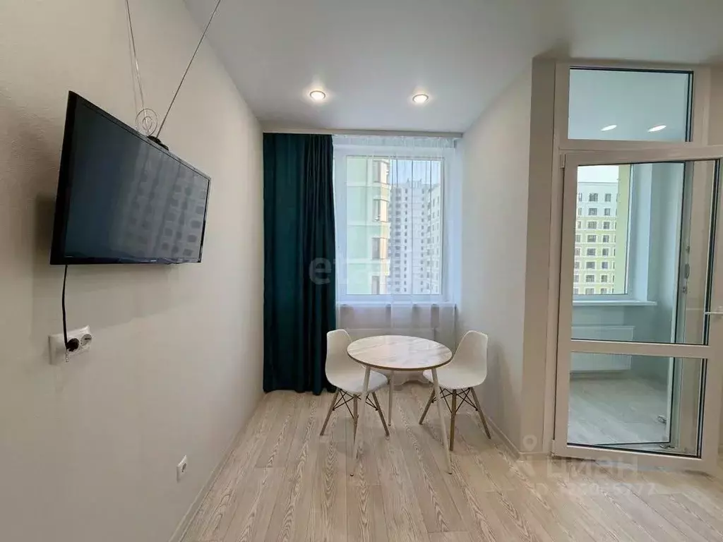 Студия Тюменская область, Тюмень ул. Эльвиры Федоровой, 1к1 (29.2 м) - Фото 2