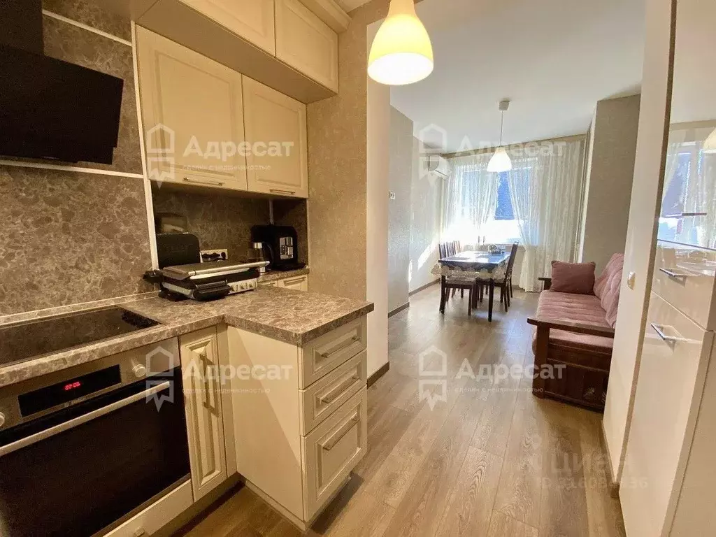 2-к кв. Волгоградская область, Волгоград Донецкая ул., 16а (69.8 м) - Фото 2