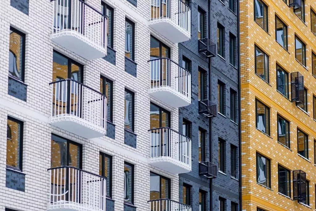 3-к кв. Тюменская область, Тюмень ул. Новоселов, 100 (59.95 м) - Фото 1