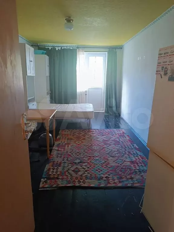 Комната 16,5 м в 5-к., 3/3 эт. - Фото 1