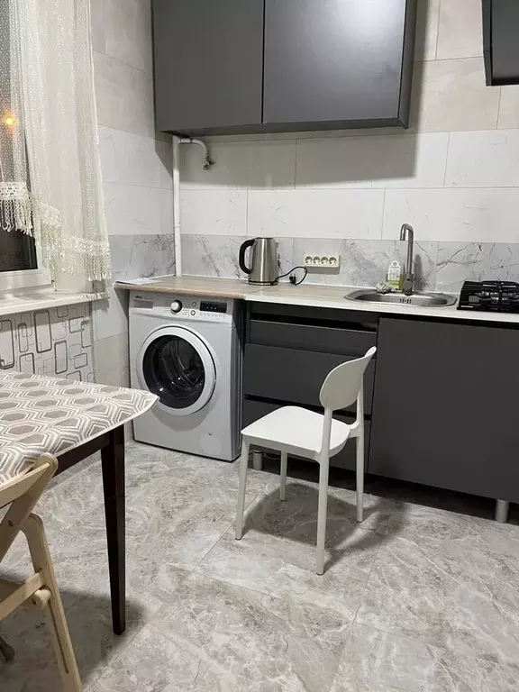 3-к кв. Москва Профсоюзная ул., 105 (60.0 м) - Фото 1