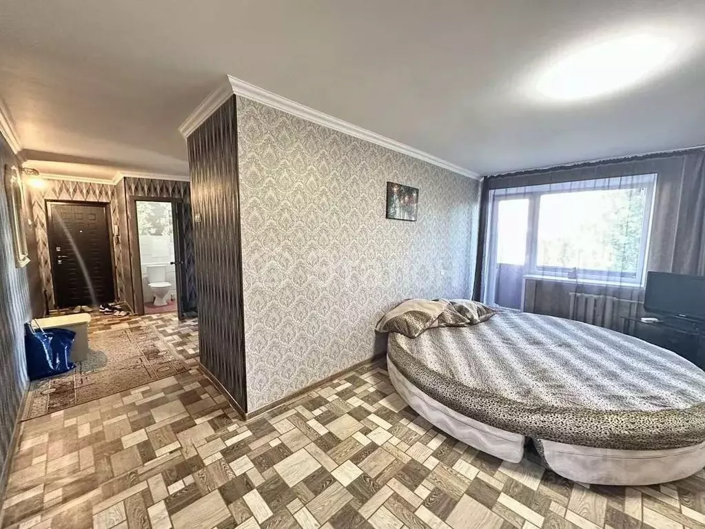 3-к кв. Волгоградская область, Волгоград ул. имени Хорошева, 20 (58.4 ... - Фото 0