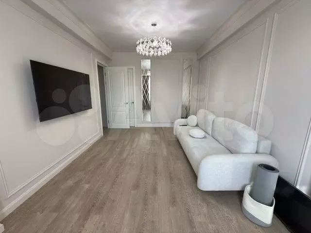 2-к. квартира, 70 м, 3/10 эт. - Фото 0