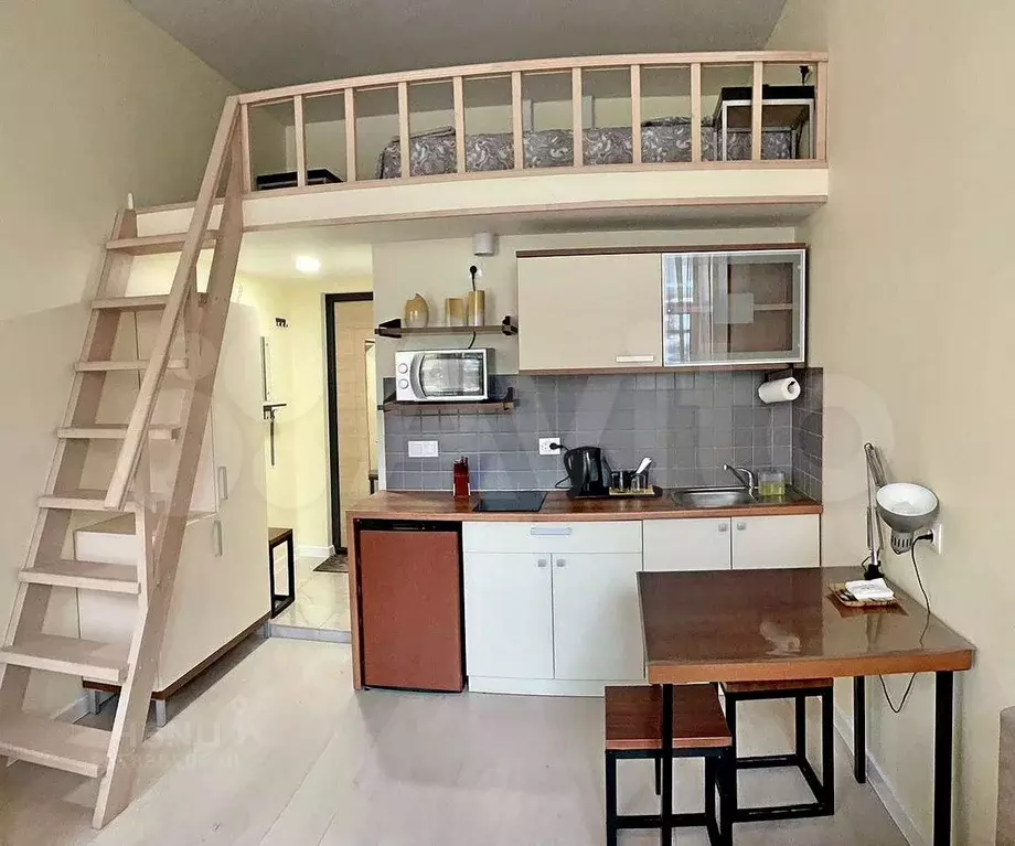 Апартаменты-студия, 10,5 м, 4/4 эт. - Фото 1