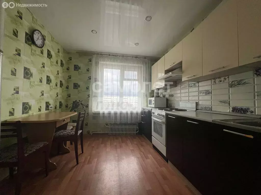 2-комнатная квартира: Йошкар-Ола, Ленинский проспект, 18А (79 м) - Фото 2