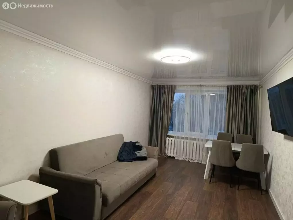 3-комнатная квартира: Самара, улица Антонова-Овсеенко, 3 (69.3 м) - Фото 1