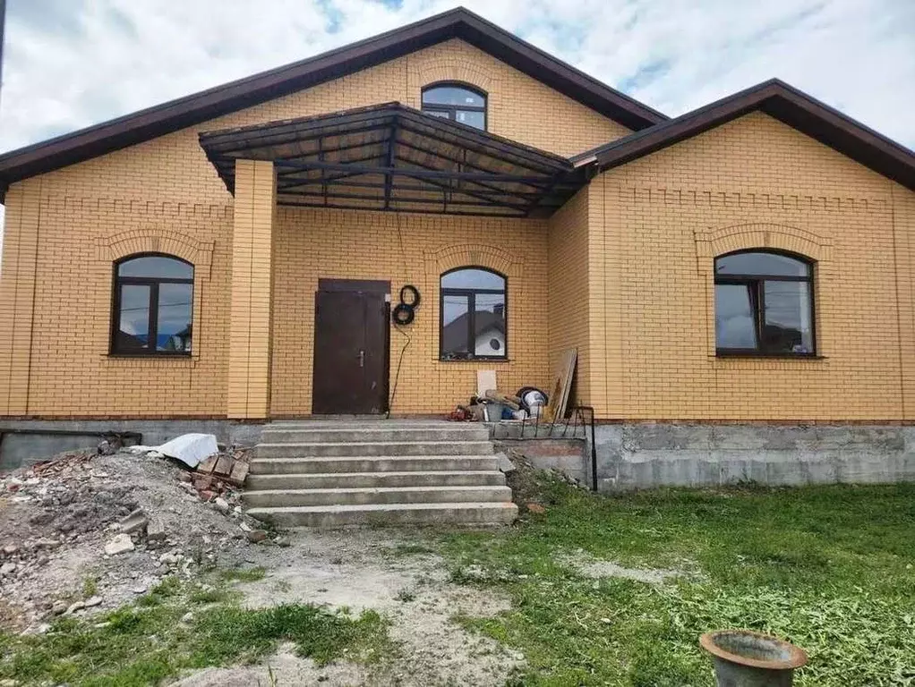 Дом в Ставропольский край, Ессентуки ул. Имени Сергея Гейко, 29 (268 ... - Фото 1
