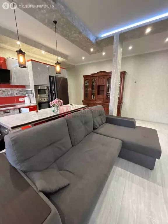 3-комнатная квартира: Старый Оскол, микрорайон Дубрава, квартал 2, 2 ... - Фото 1