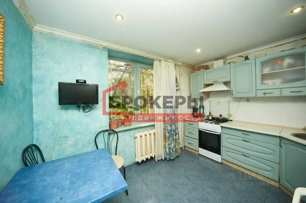 2-к кв. Севастополь ул. Хрусталева, 169 (53.6 м) - Фото 0