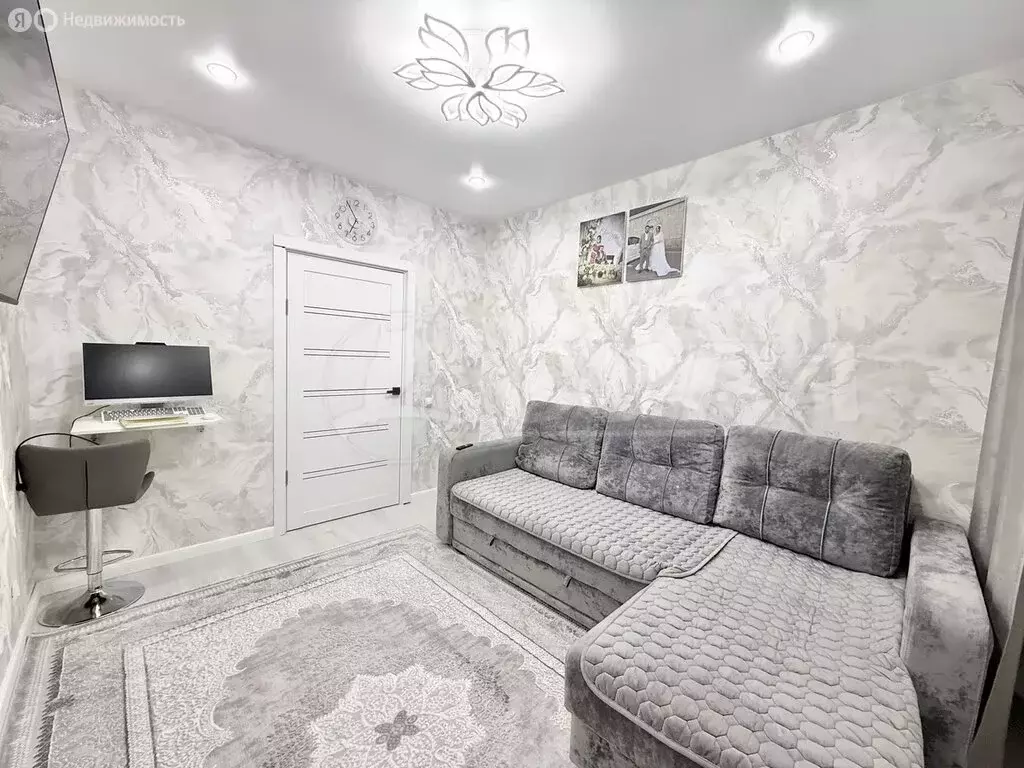 1-комнатная квартира: Тюмень, улица Тимофея Чаркова, 69к3 (30.3 м) - Фото 2