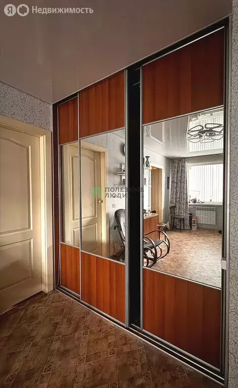 3-комнатная квартира: Красноярск, микрорайон Зелёная Роща, улица ... - Фото 2