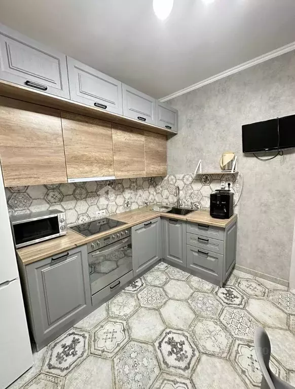 2-к кв. Белгородская область, Белгород ул. Щорса, 39а (61.4 м) - Фото 1