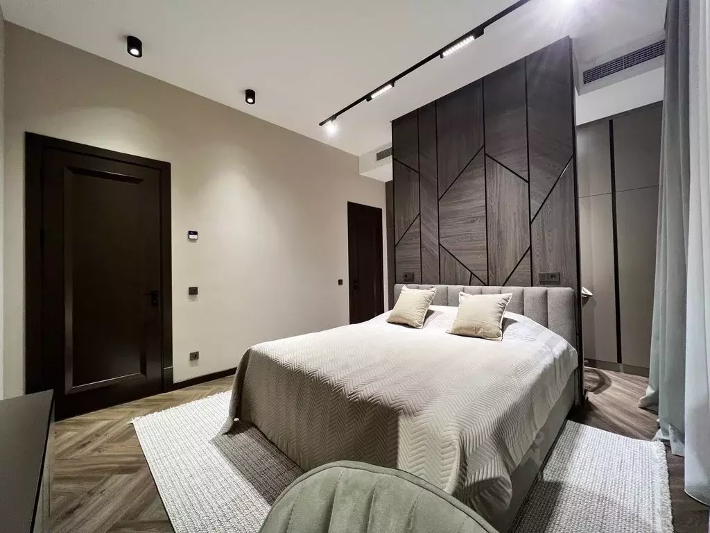 2-к кв. Татарстан, Казань ул. Дзержинского, 6Б (70.0 м) - Фото 0